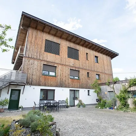 Apartment Gemuetliche Mit Schwimmteich